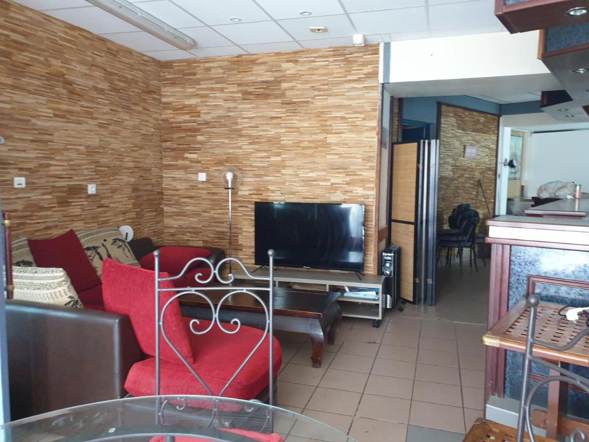 Ty Keramor Hopital-Camfrout Экстерьер фото